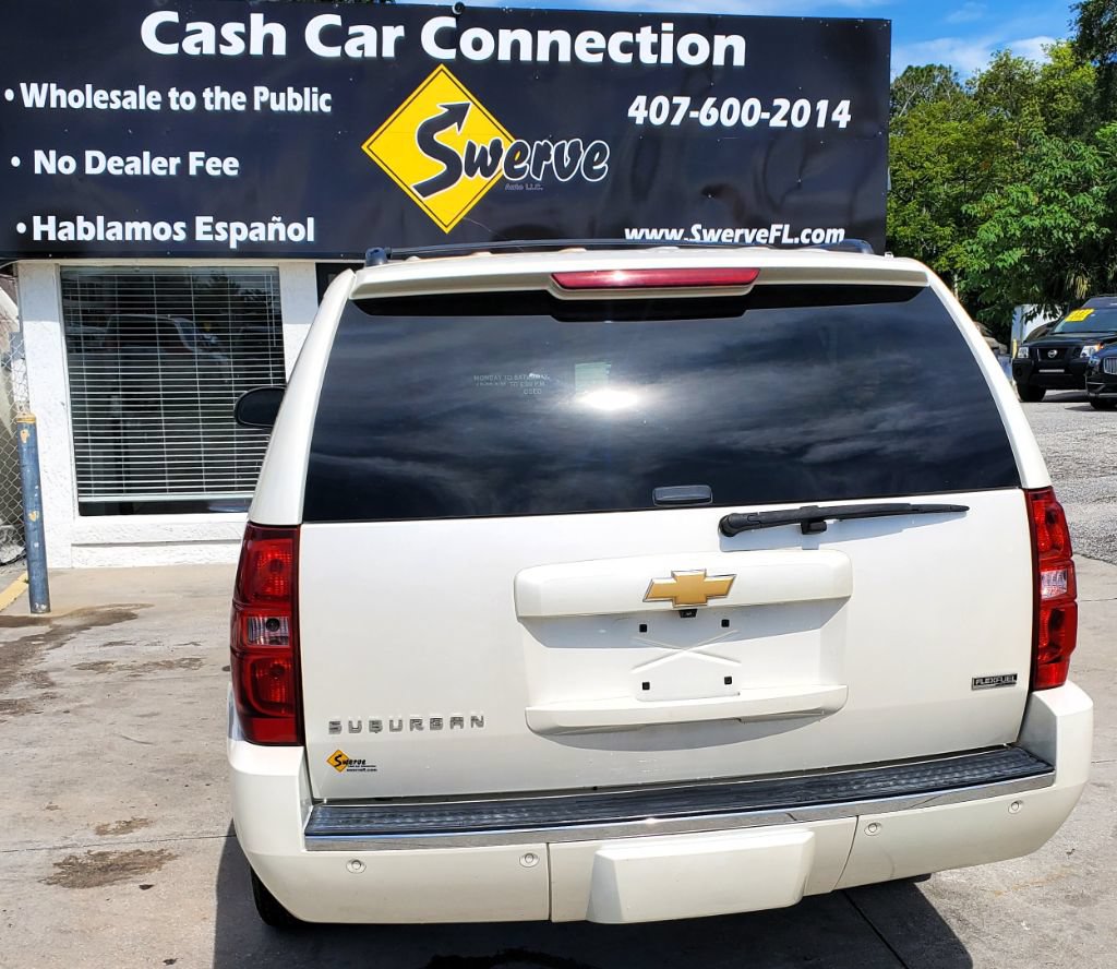 Used 2012 Chevrolet Suburban LTZ RWD image 13