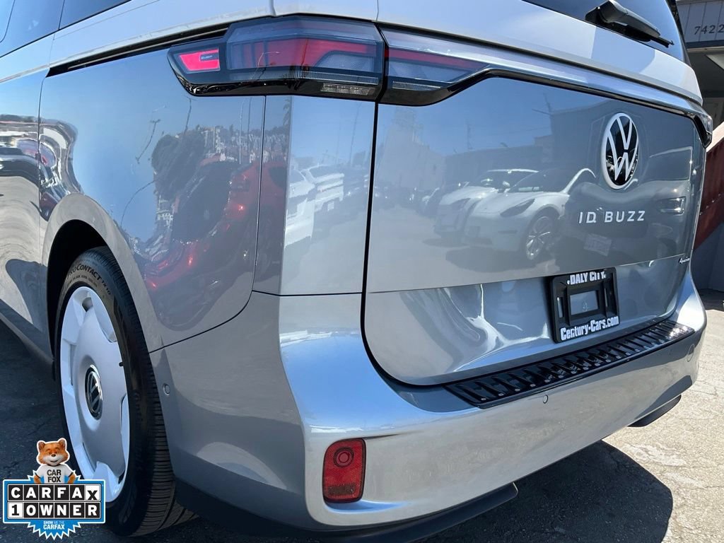 Used 2025 Volkswagen ID. Buzz 1st Edition AWD/4WD image 91