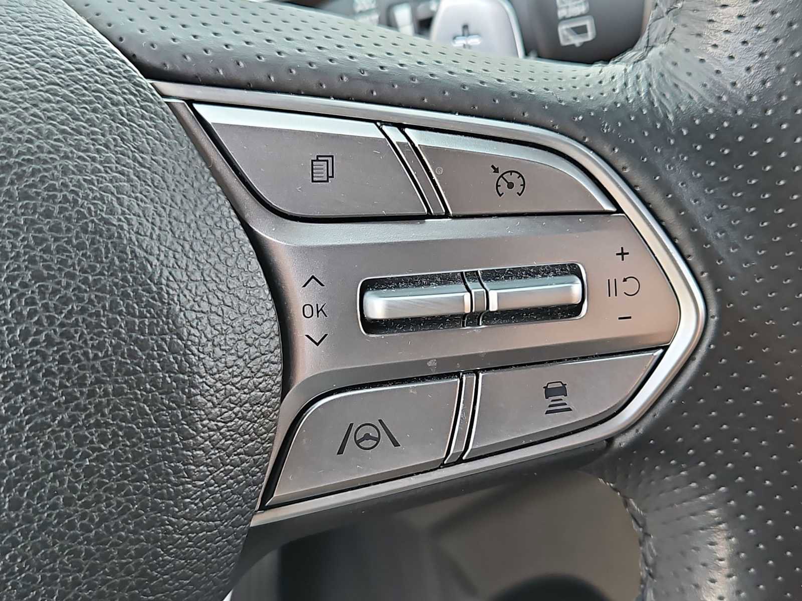 Certified 2023 Hyundai Santa Fe Calligraphy image 25