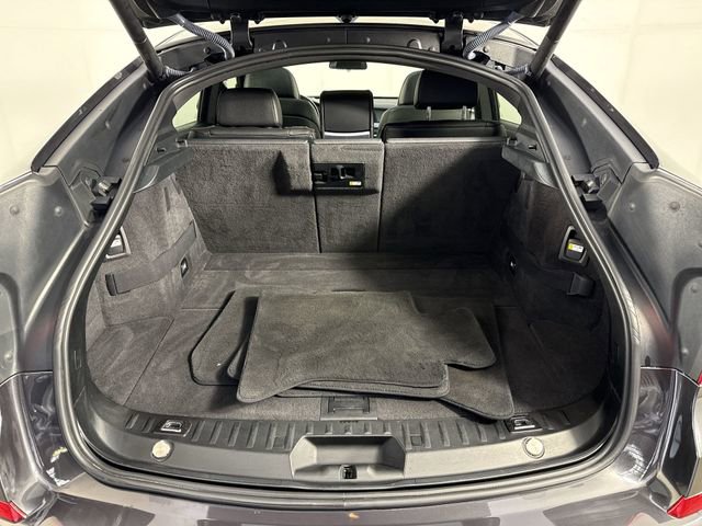 Used 2013 BMW 550i Gran Turismo xDrive image 33