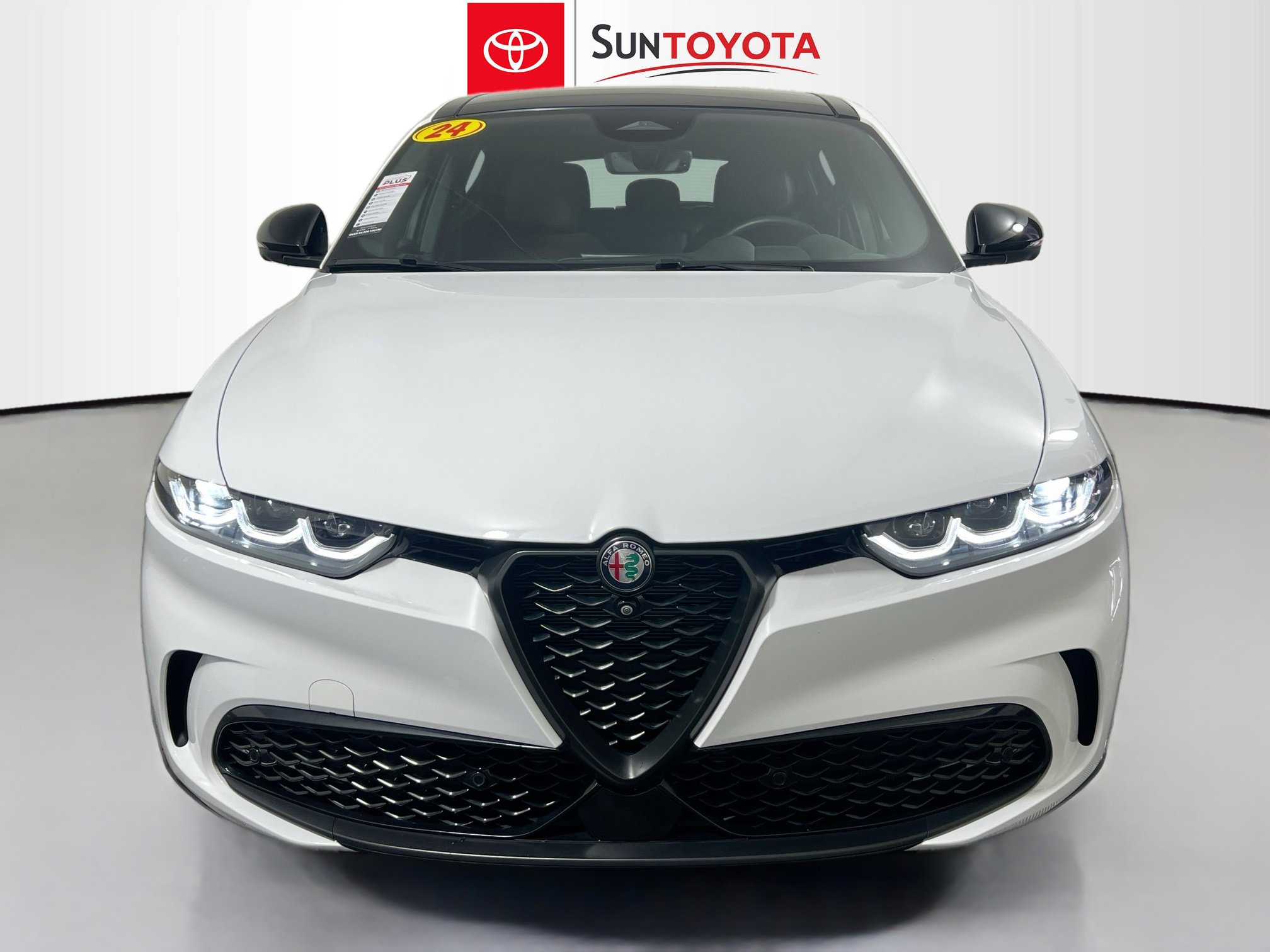 Used 2024 Alfa Romeo Tonale Veloce w/ Active Assist Package image 10