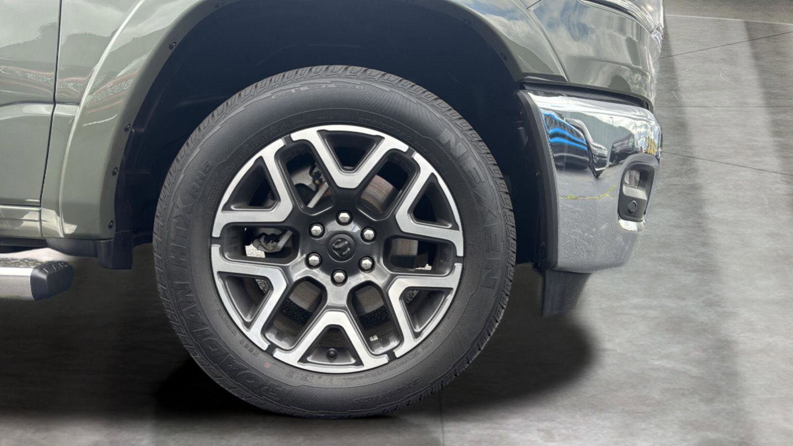 Certified 2026 RAM 1500 Laramie AWD/4WD image 23