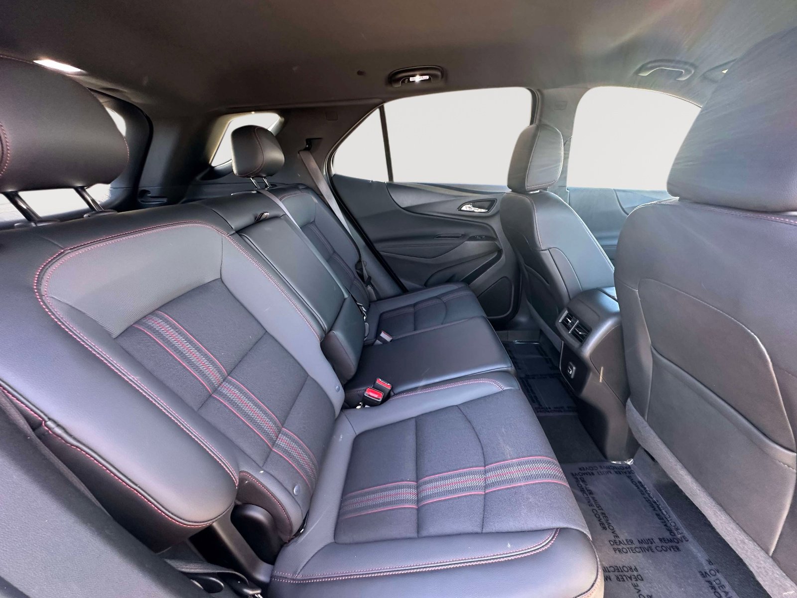 Used 2022 Chevrolet Equinox RS image 30