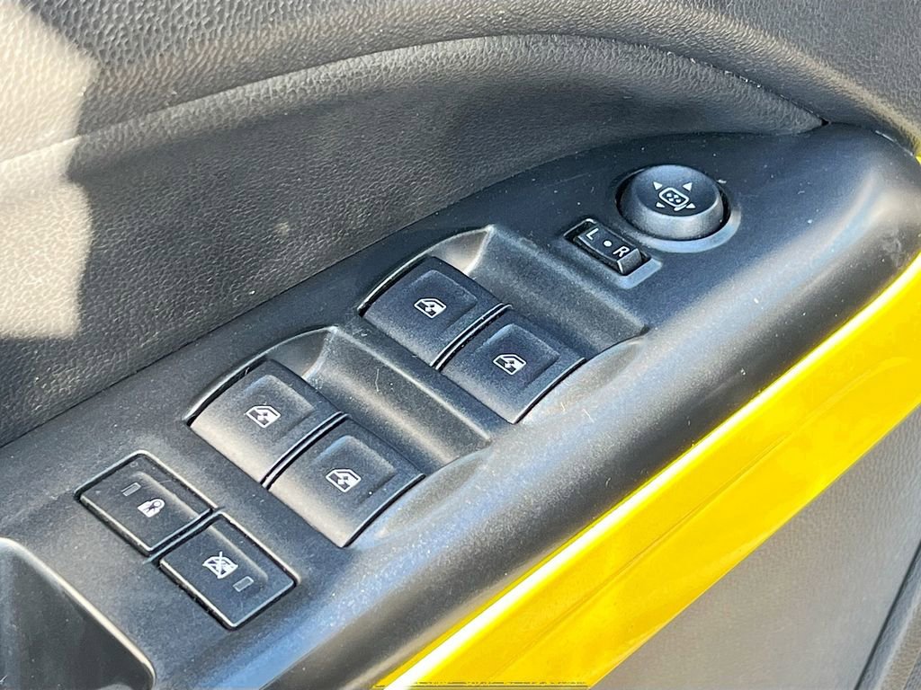 Used 2015 Chevrolet Colorado LT image 17