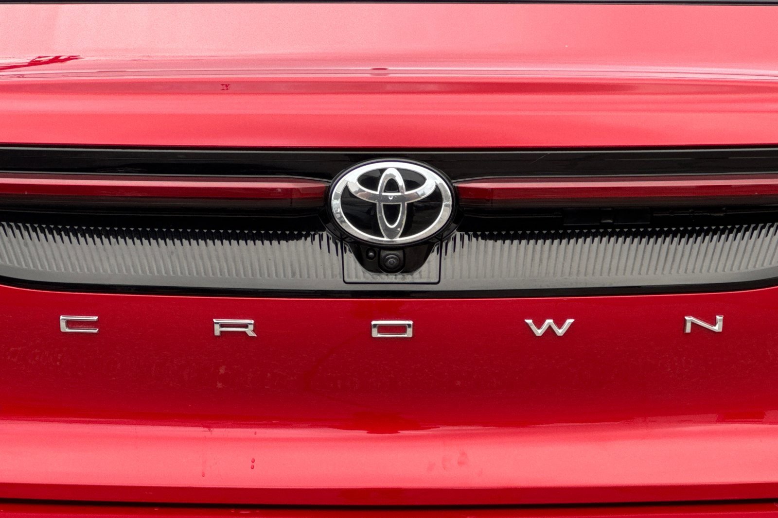 Used 2024 Toyota Crown Platinum image 13