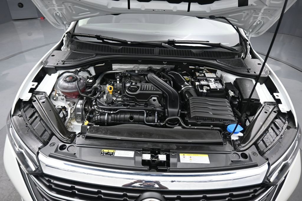 Used 2024 Volkswagen Jetta SE FWD image 47