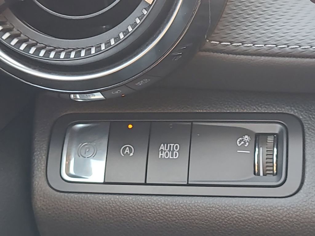 Certified 2025 Chevrolet Equinox LT image 18