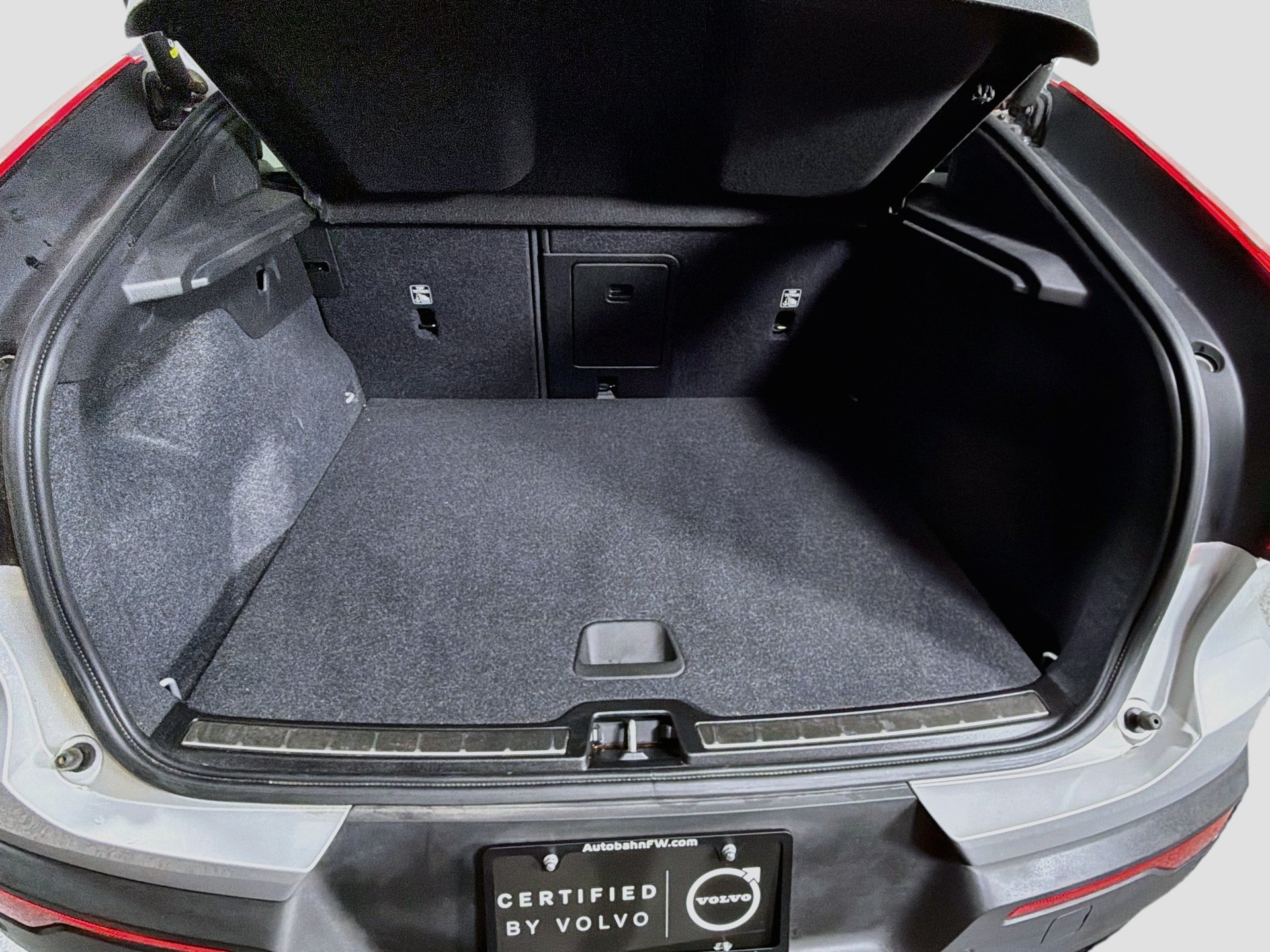 Certified 2023 Volvo C40 Recharge Core AWD/4WD image 28