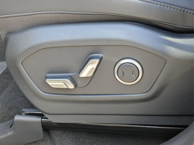 New 2027 Hyundai Santa Fe SEL FWD image 23