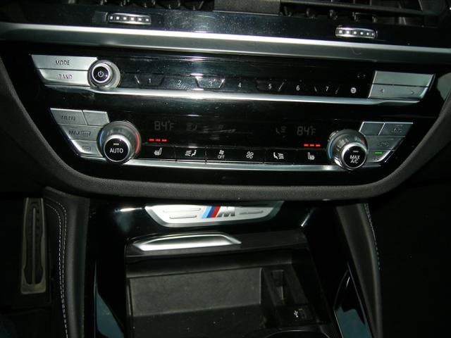 Used 2020 BMW X4 M40i w/ Executive Package image 13