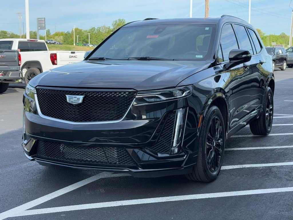 Used 2024 Cadillac XT6 Sport w/ LPO, Onyx Lite Package AWD/4WD image 11