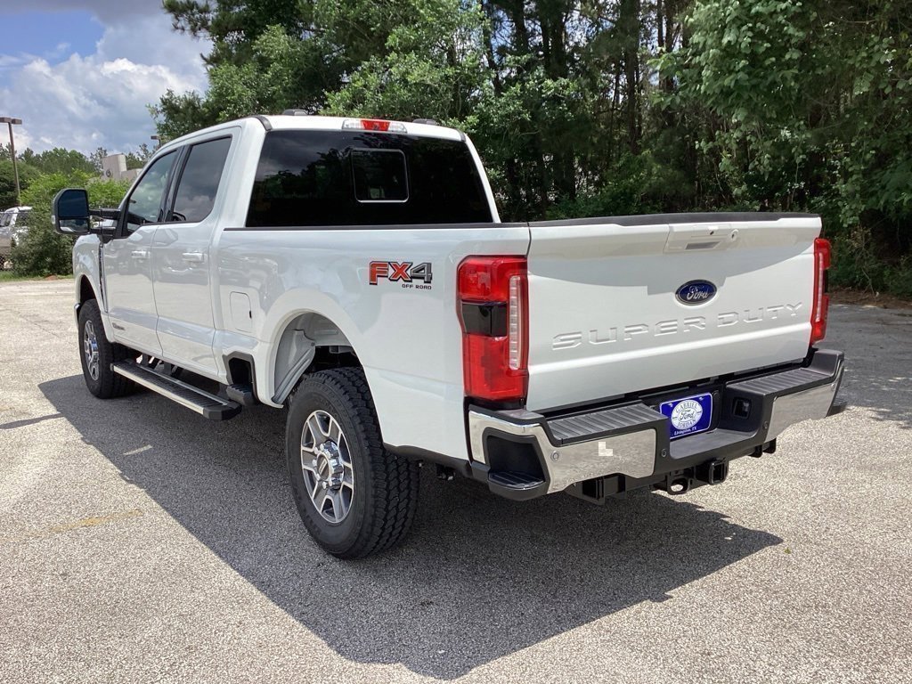 New 2025 Ford F250 Lariat w/ FX4 Off-Road Package image 7
