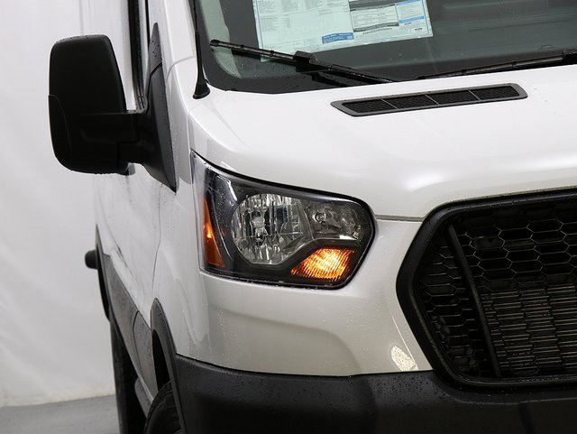 New 2026 Ford Transit 250 148 Medium Roof image 4