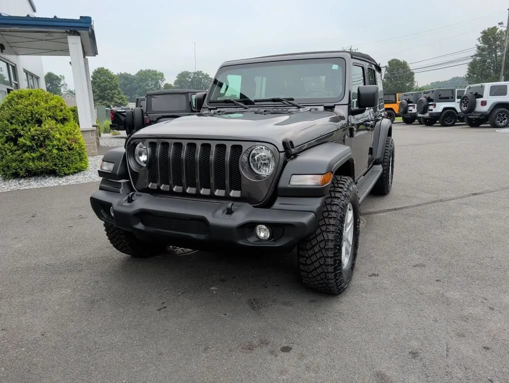 Used 2022 Jeep Wrangler Unlimited Sport AWD/4WD image 26