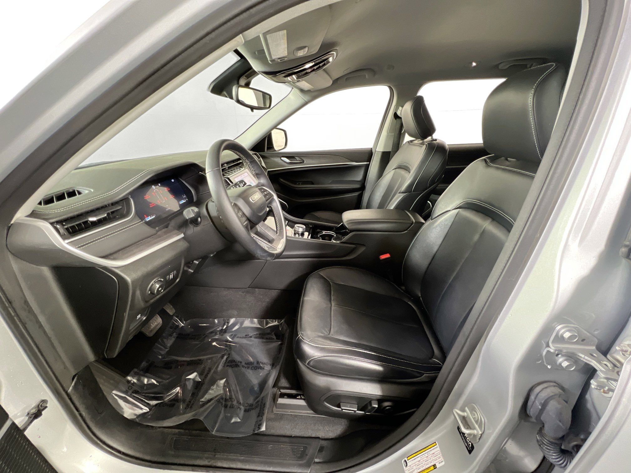 Used 2021 Jeep Grand Cherokee L Limited image 20