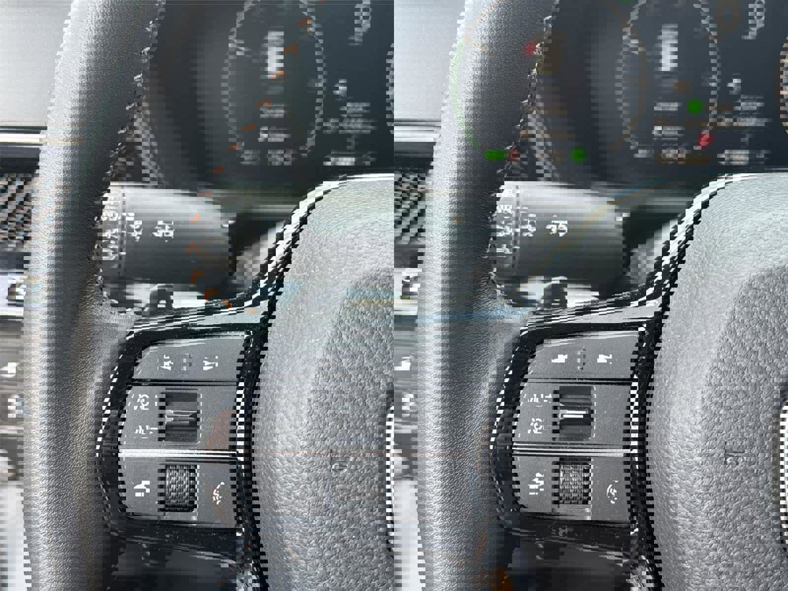 Used 2025 Honda CR-V Sport Touring image 18