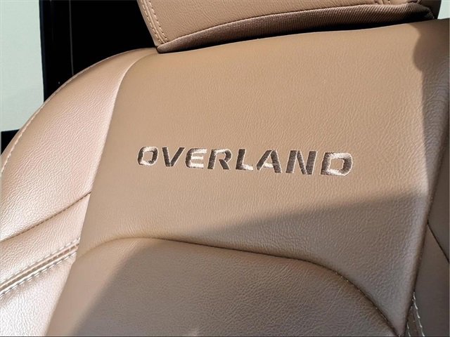 Used 2021 Jeep Gladiator Overland image 20