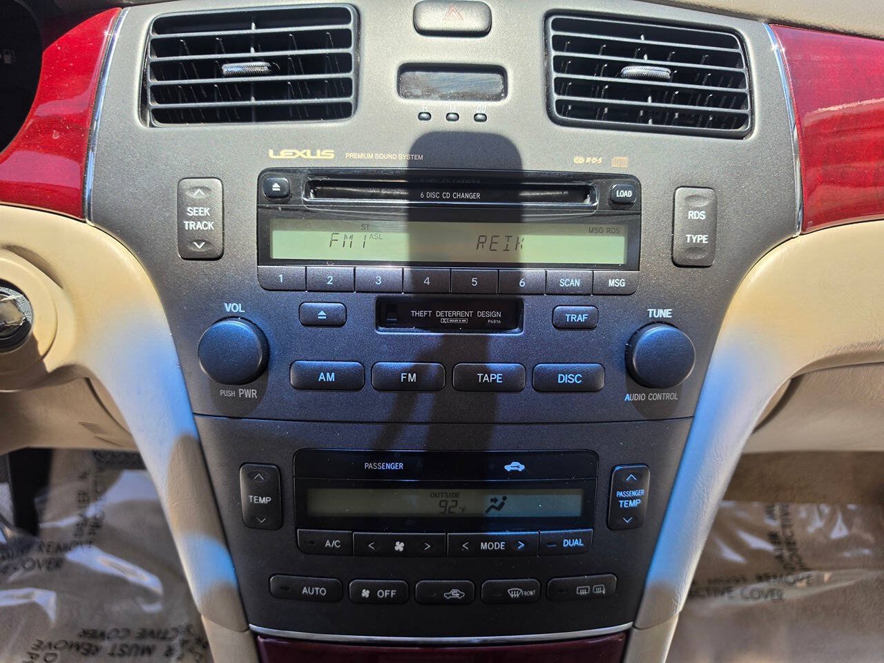 Used 2002 Lexus ES 330 w/ Premium Pkg FWD image 37