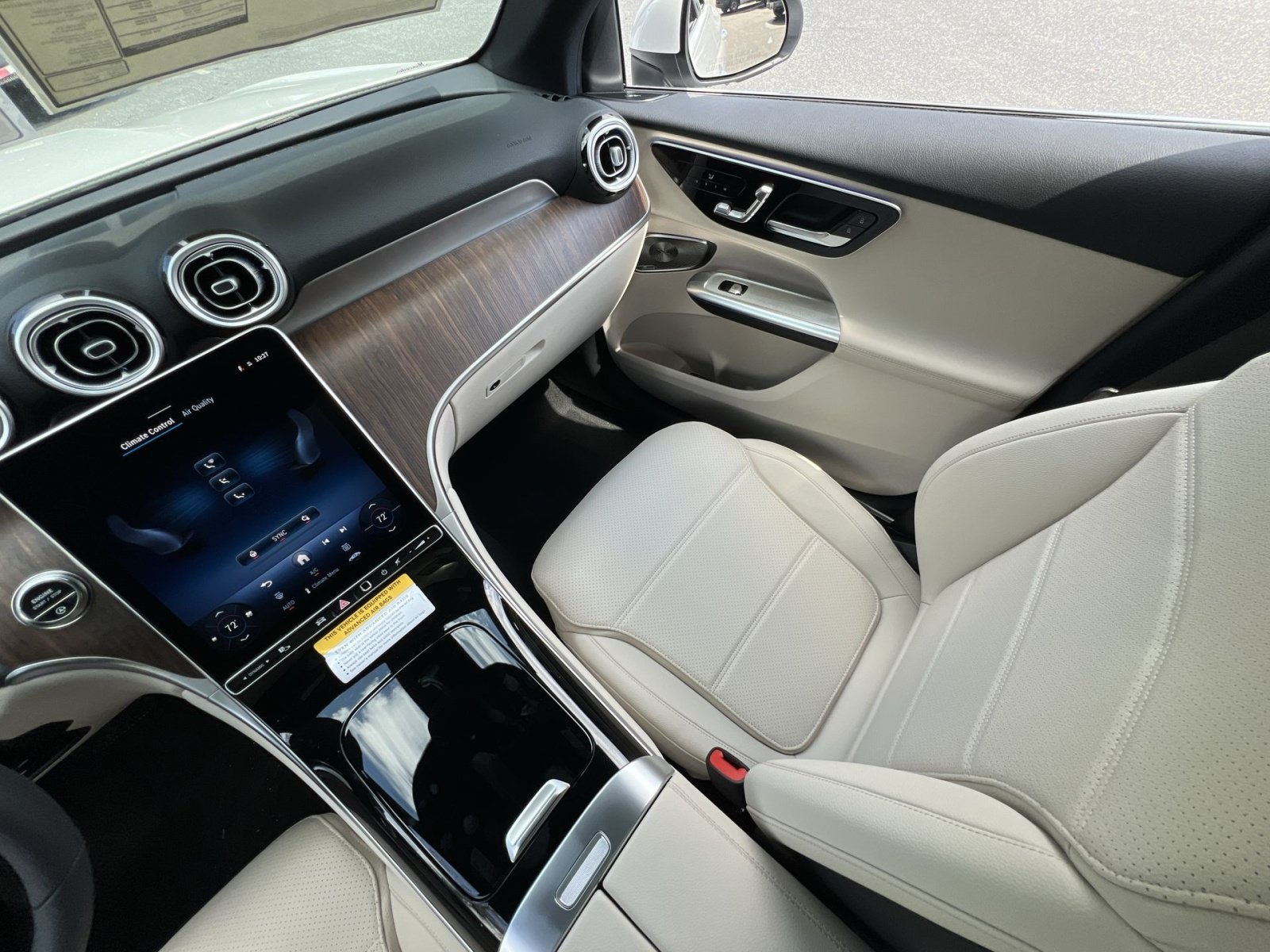 New 2026 Mercedes-Benz GLC 300 4MATIC image 16
