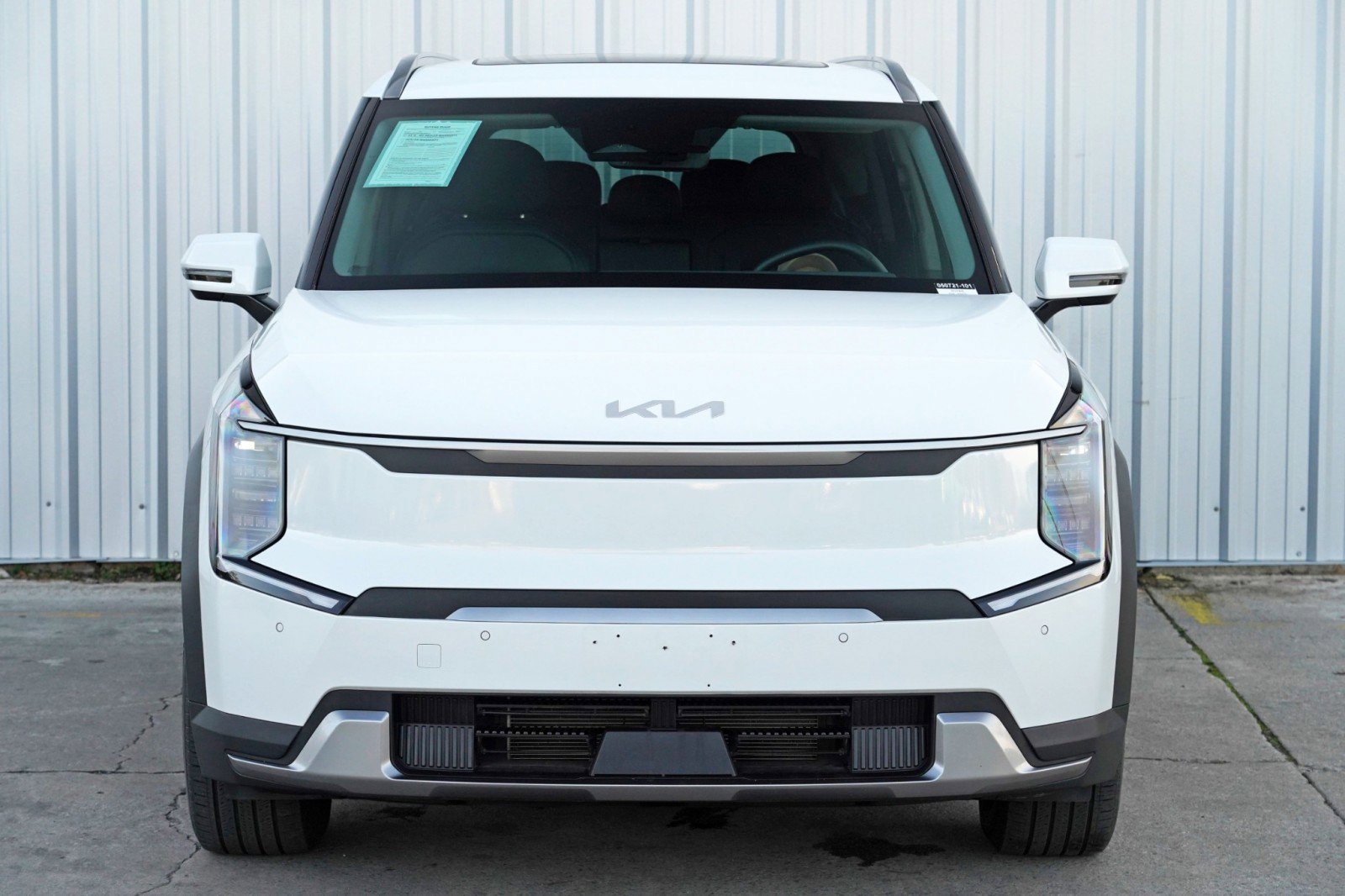 Used 2024 Kia EV9 Wind image 51