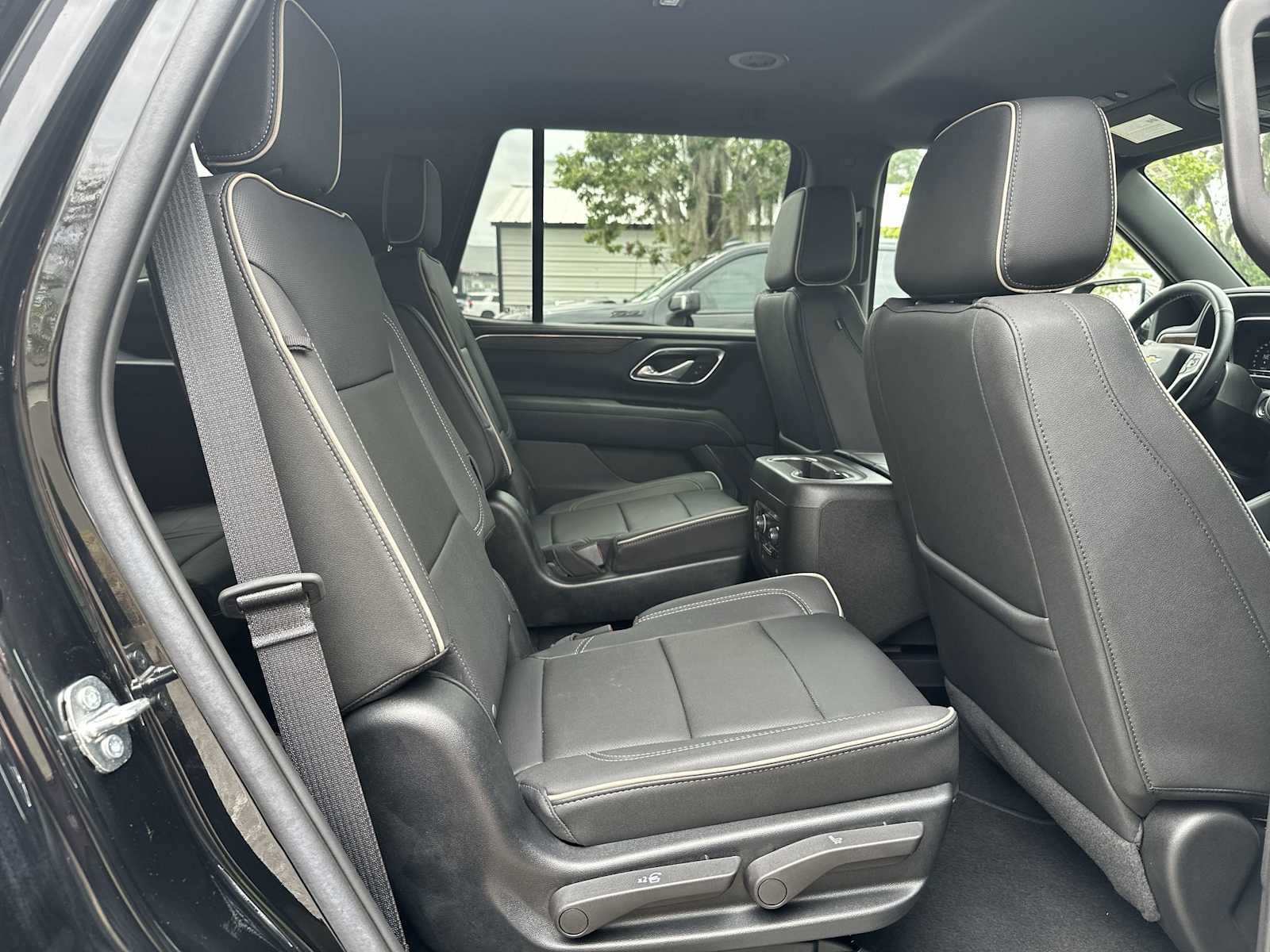 Certified 2023 Chevrolet Tahoe Premier RWD image 18