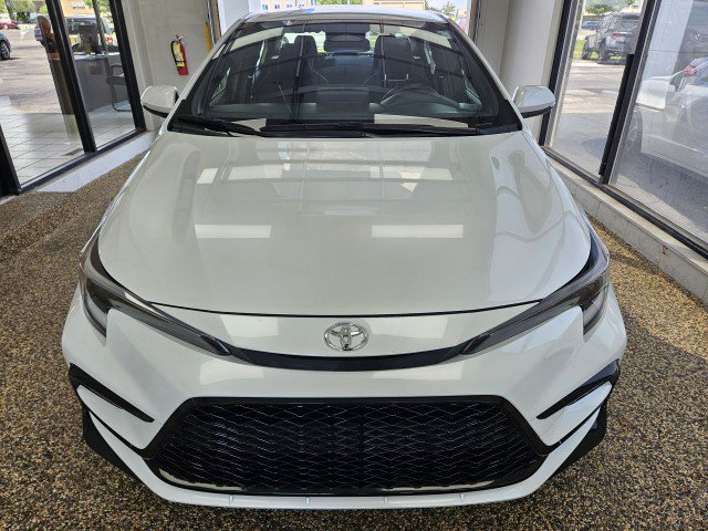 Used 2023 Toyota Corolla SE FWD image 6