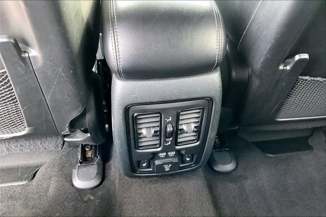 Used 2022 Dodge Durango GT image 32