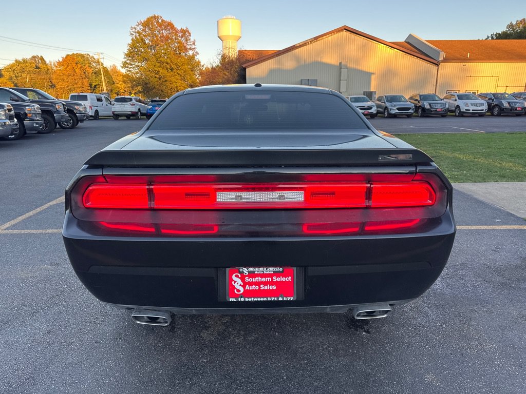Used 2008 Dodge Challenger SRT8 RWD image 7