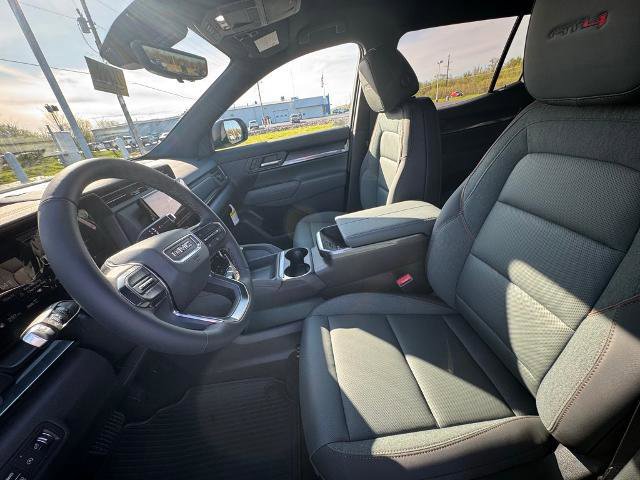 New 2026 GMC Terrain AT4 w/ Technology Package II image 18