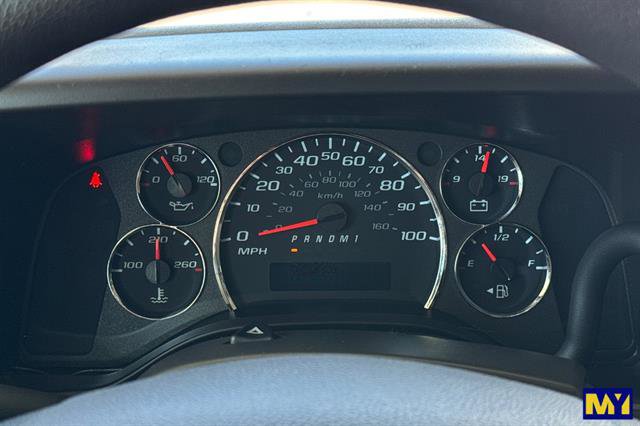 Used 2024 Chevrolet Express 2500 w/ Driver Convenience Package image 26
