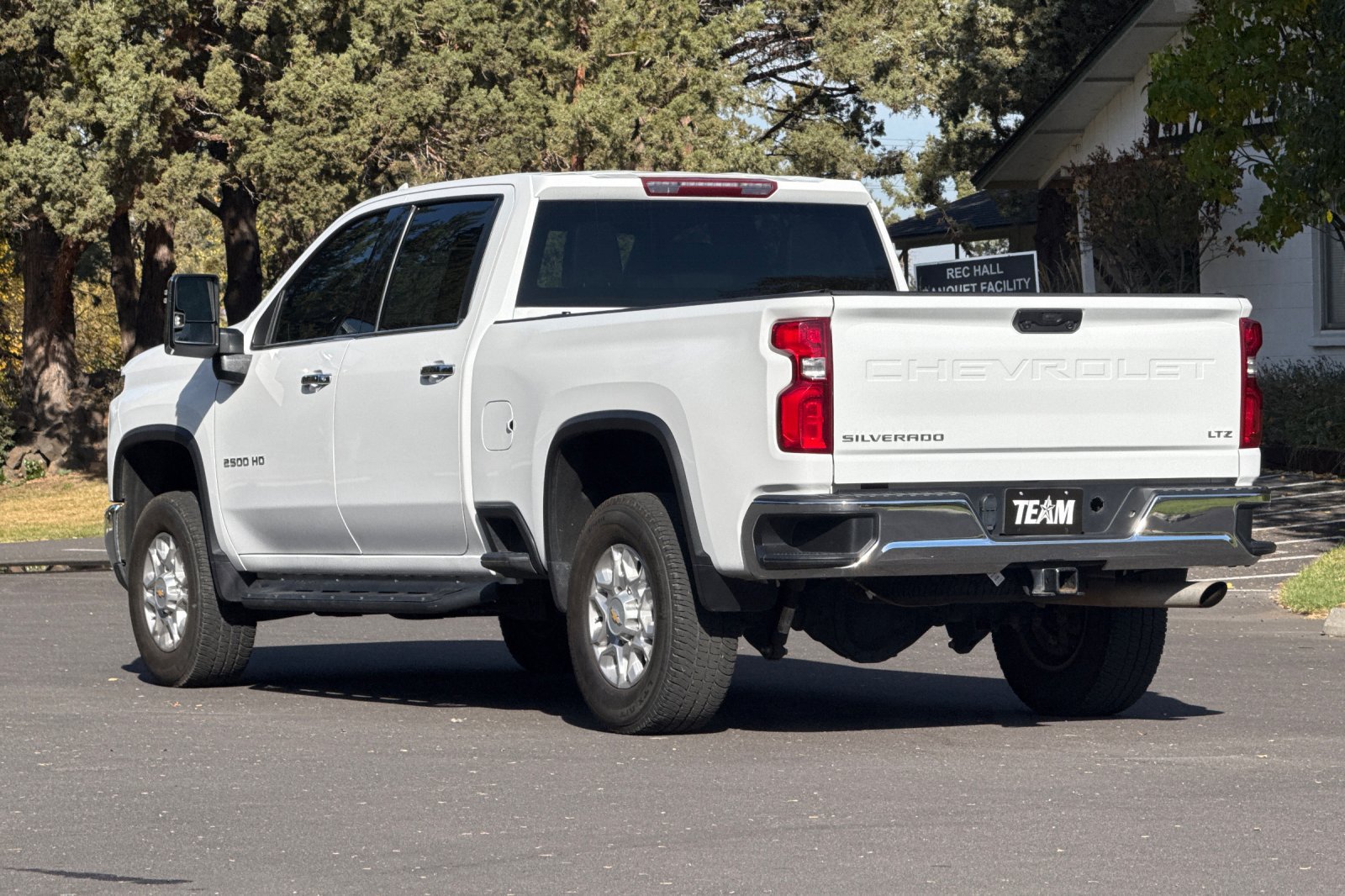 Used 2024 Chevrolet Silverado 2500 LTZ AWD/4WD image 6