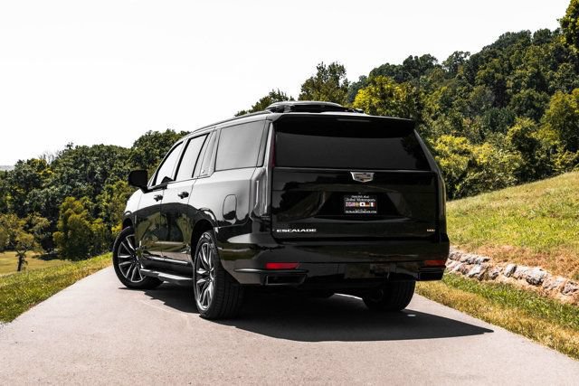 Used 2021 Cadillac Escalade ESV Sport w/ Driver Assist Tech Package RWD image 9
