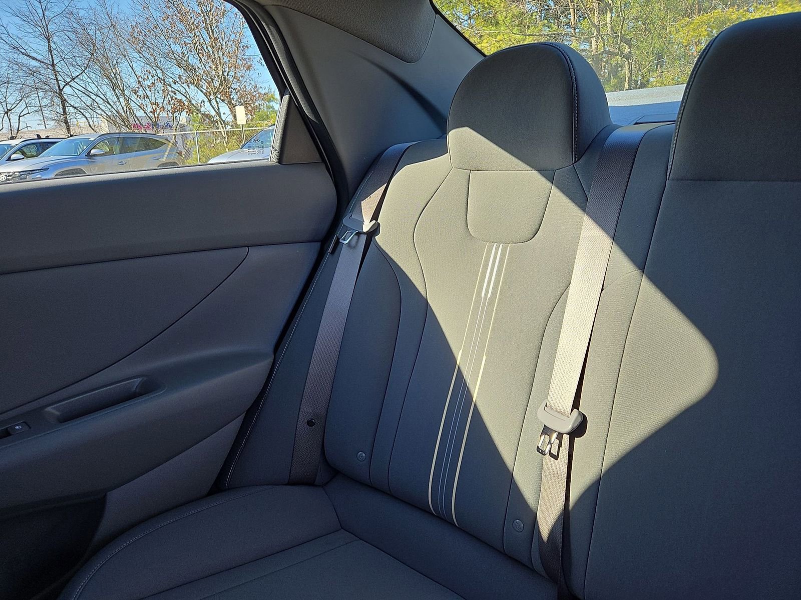 Certified 2025 Hyundai Elantra Sport image 12