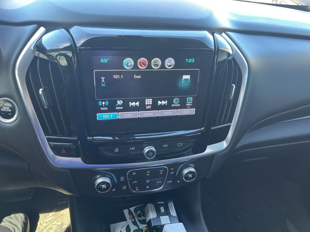 Used 2018 Chevrolet Traverse LT image 8
