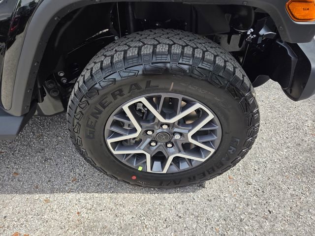 New 2026 Jeep Wrangler Unlimited Sahara AWD/4WD image 19
