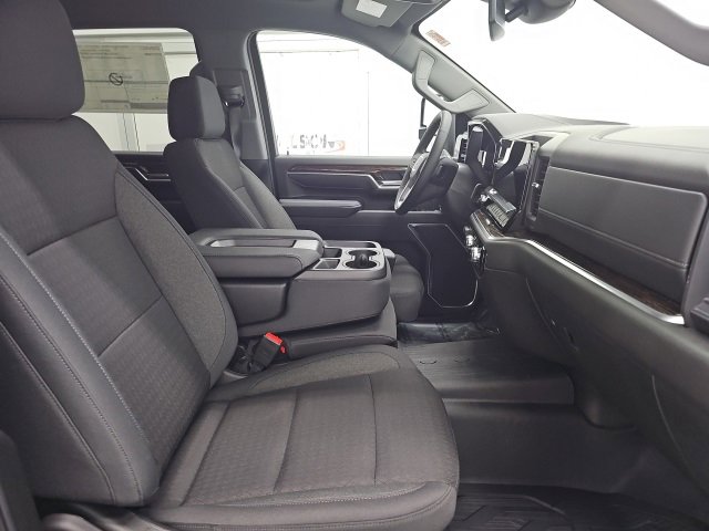New 2026 GMC Sierra 2500 SLE w/ SLE Value Package; image 12