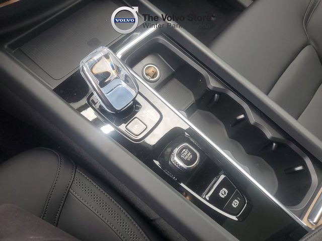 New 2026 Volvo XC60 T8 Plus w/ Protection Package Premier AWD/4WD image 25