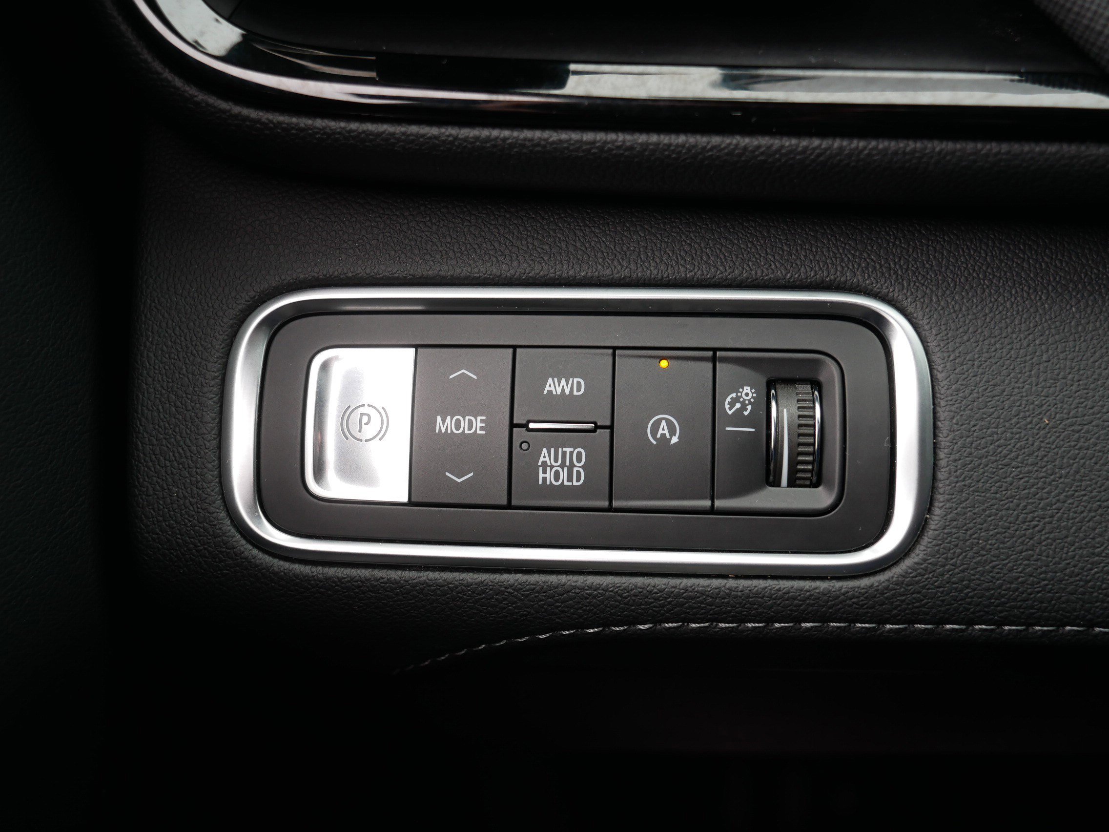 Certified 2025 Buick Enclave Preferred image 26