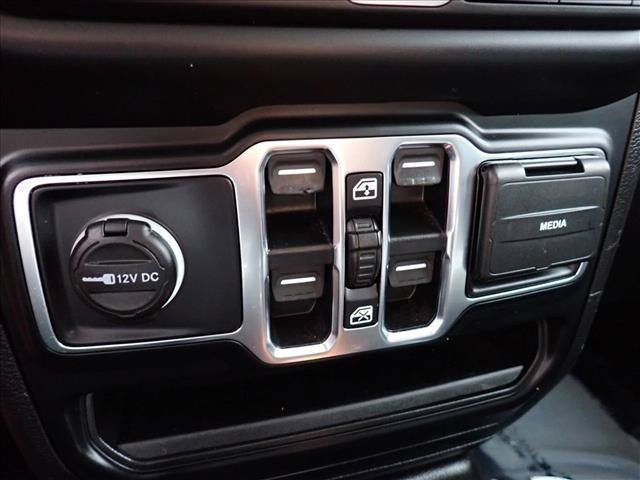 Used 2021 Jeep Gladiator Sport AWD/4WD image 17