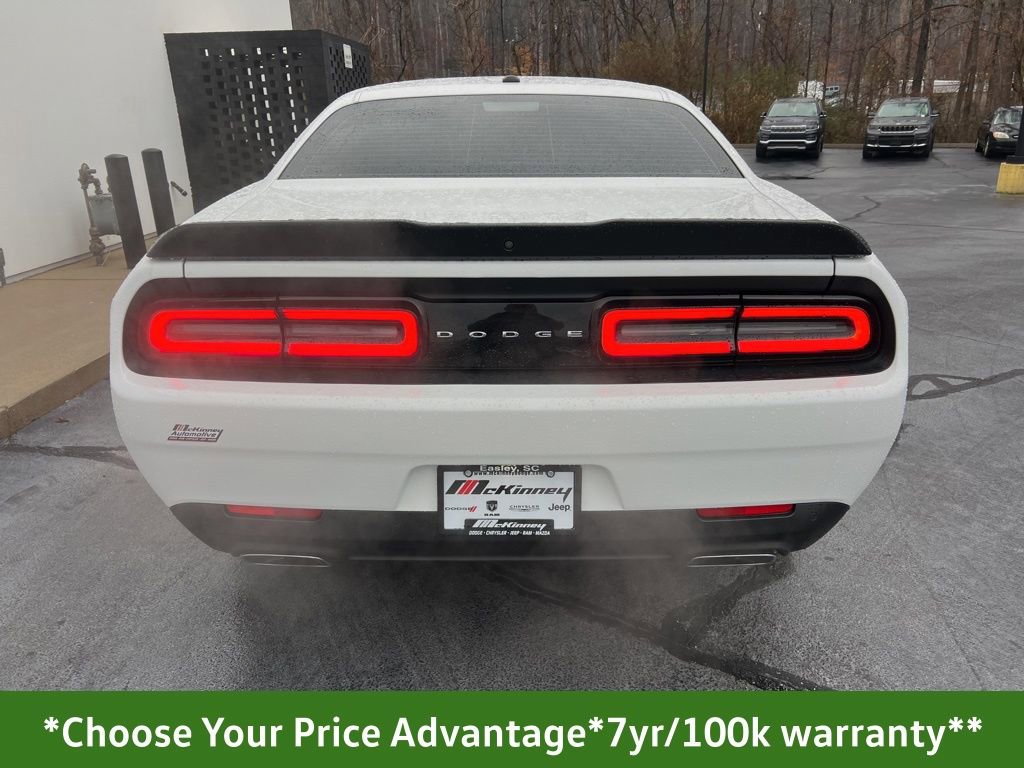 Certified 2023 Dodge Challenger R/T image 5