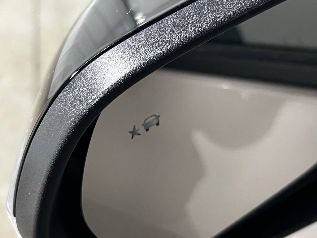 New 2026 Chevrolet Traverse Z71 image 13