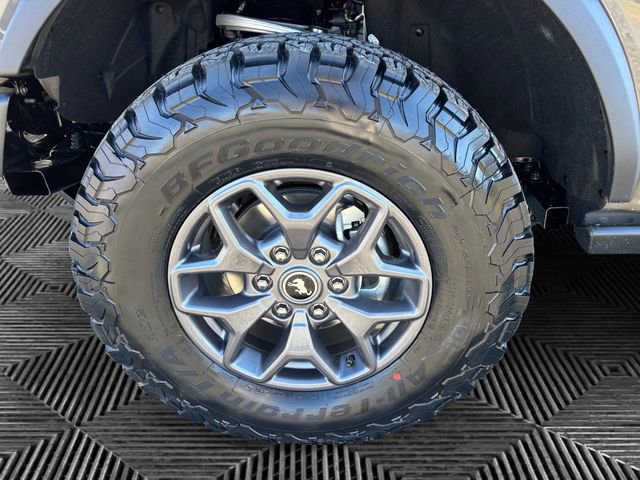 New 2025 Ford Bronco Badlands image 14