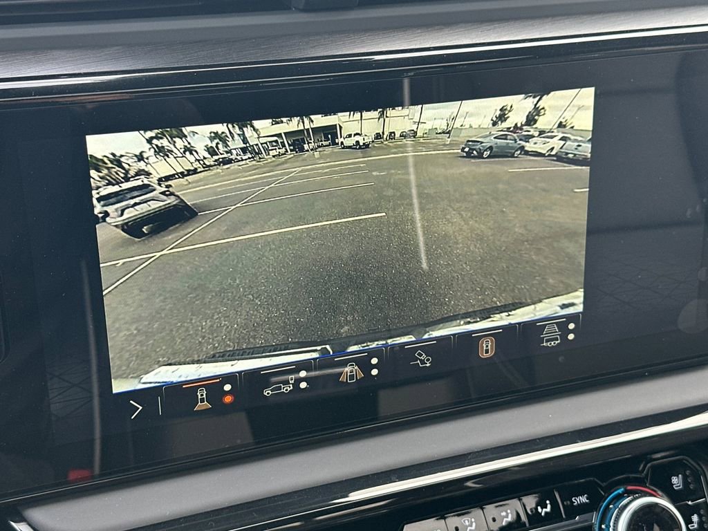 New 2026 GMC Sierra 1500 AT4X w/ LPO, Black Badging Package image 18