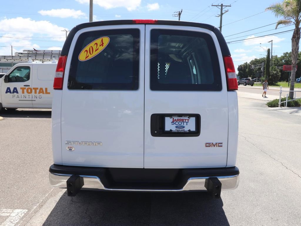 Used 2024 GMC Savana 2500 w/ Driver Convenience Package RWD image 13