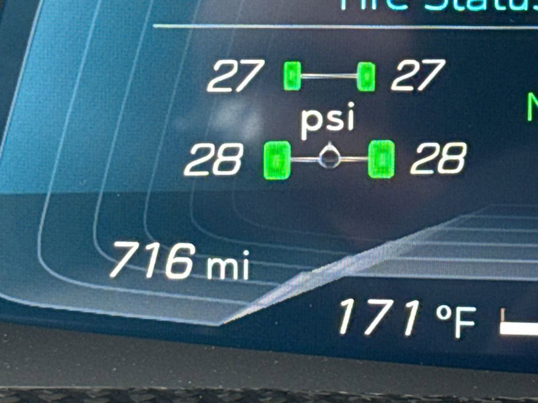 Used 2025 Chevrolet Corvette Z06 image 83