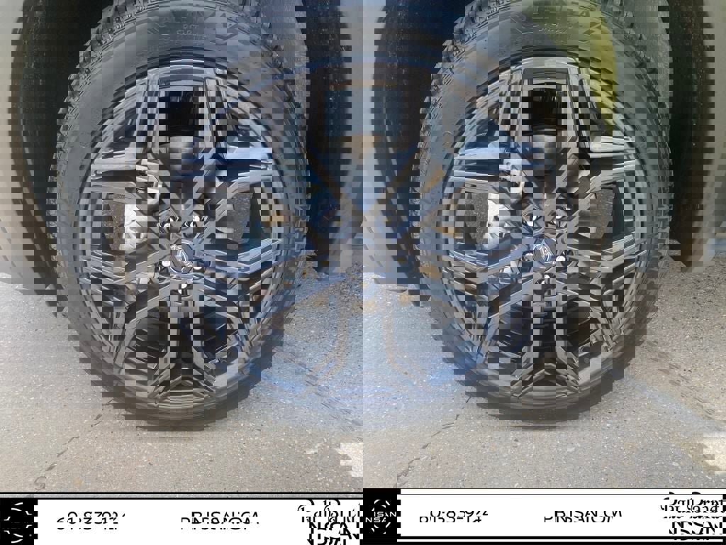 New 2025 Nissan Kicks SR image 31