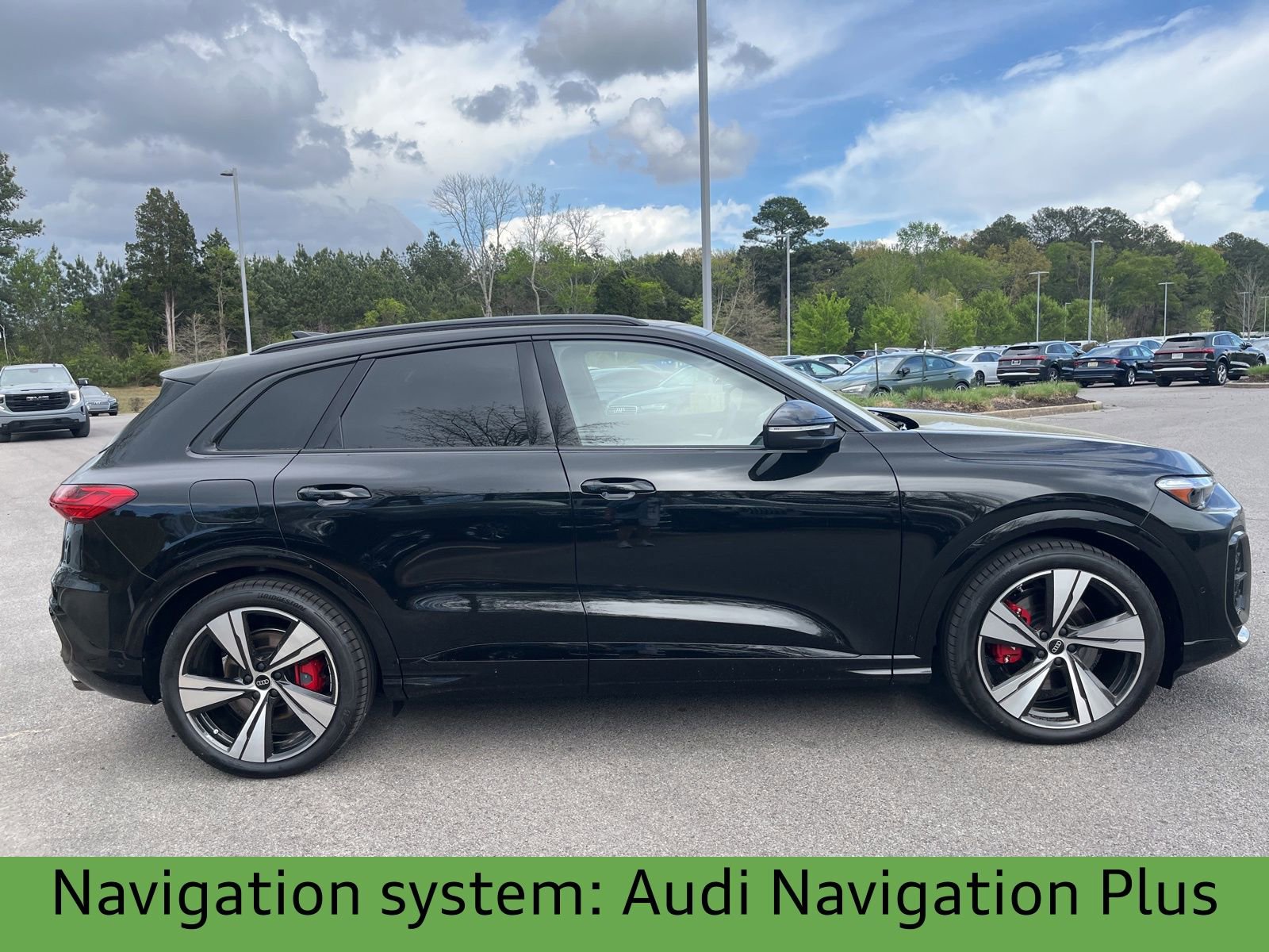 New 2025 Audi SQ5 Prestige AWD/4WD image 3