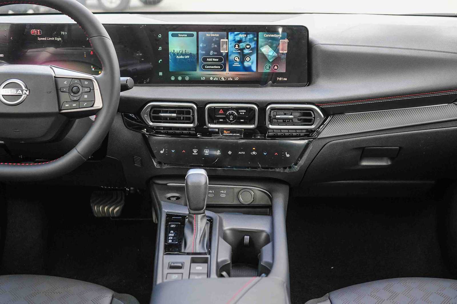 New 2027 Nissan Sentra SR w/ SR Premium Package FWD image 15