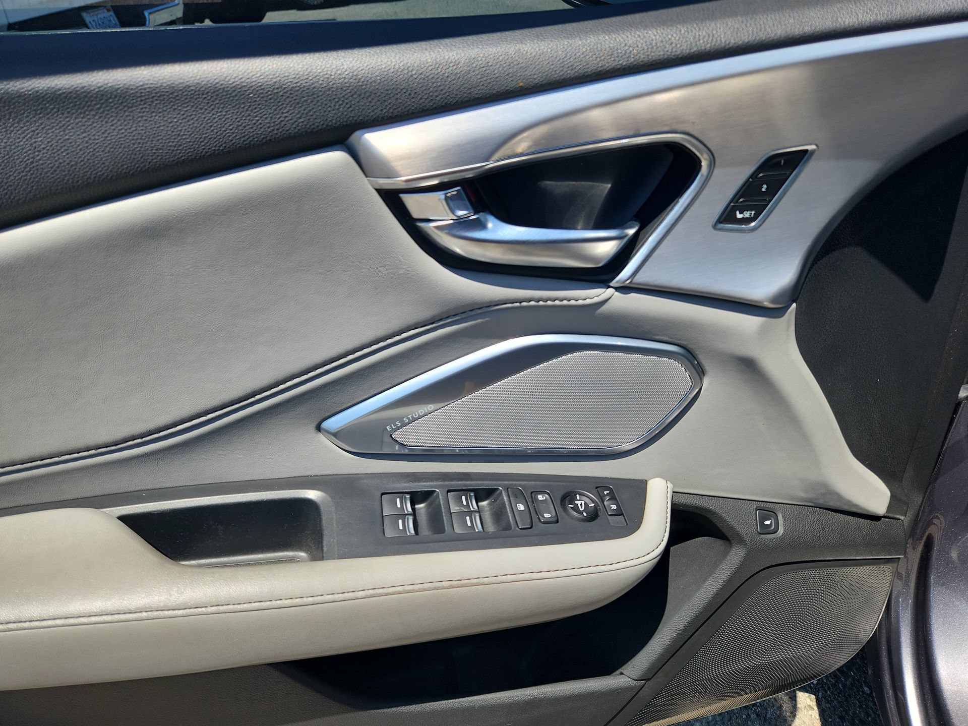 Used 2019 Acura RDX AWD w/ Technology Package image 15