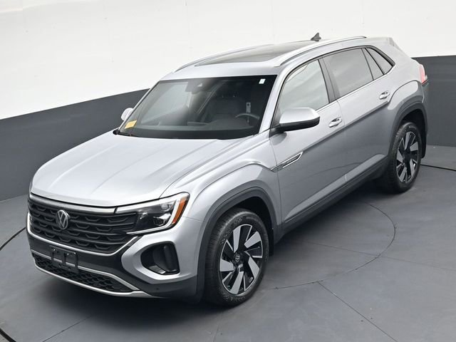 Used 2024 Volkswagen Atlas Cross Sport SE image 30